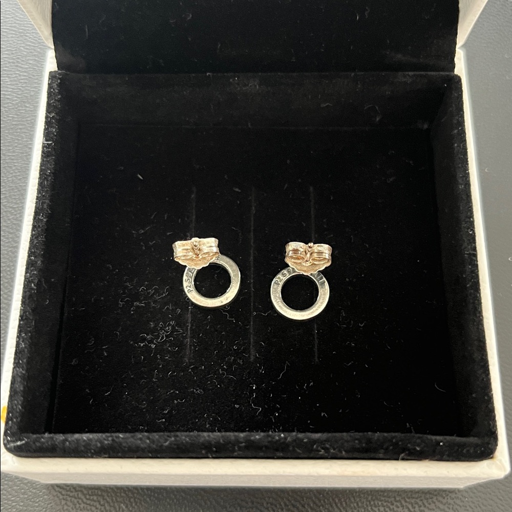 Pandora Sparkling Circle Stud Earrings - Picture 3 of 8